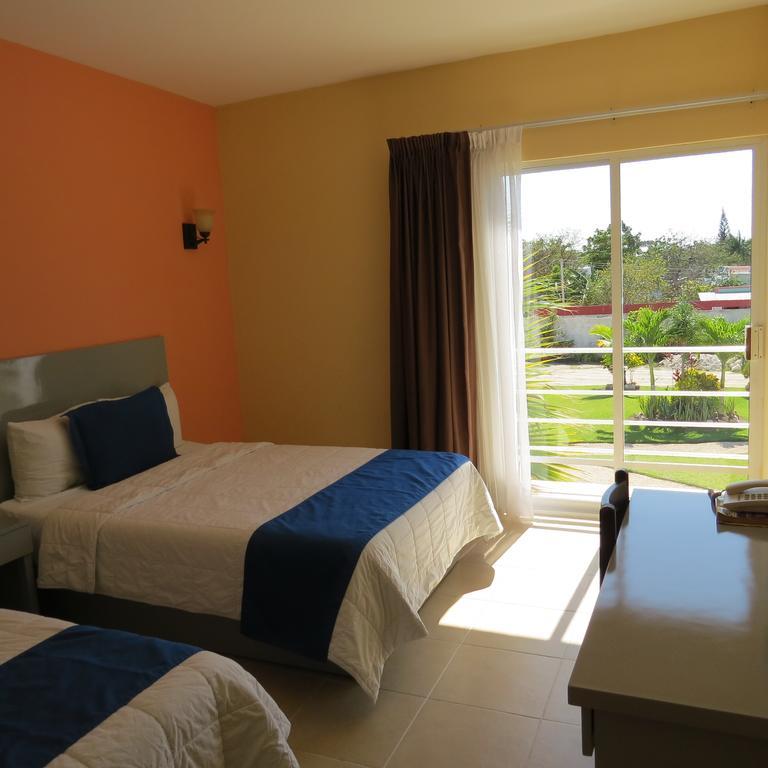 Lua Hotel Champotón Buitenkant foto